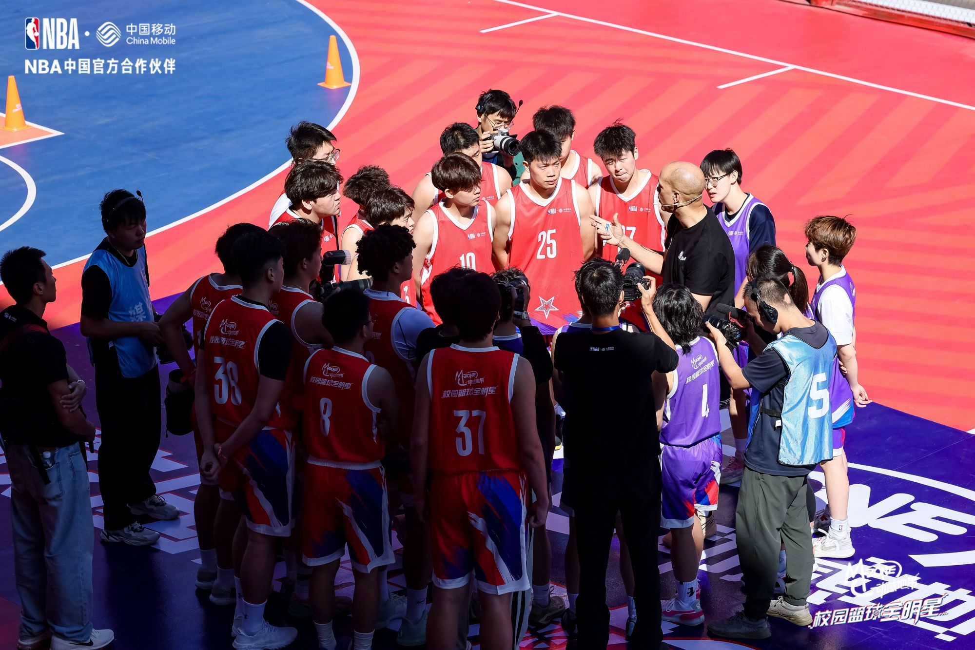 包含NBA全明星赛首现中国球员，迎来历史时刻的词条